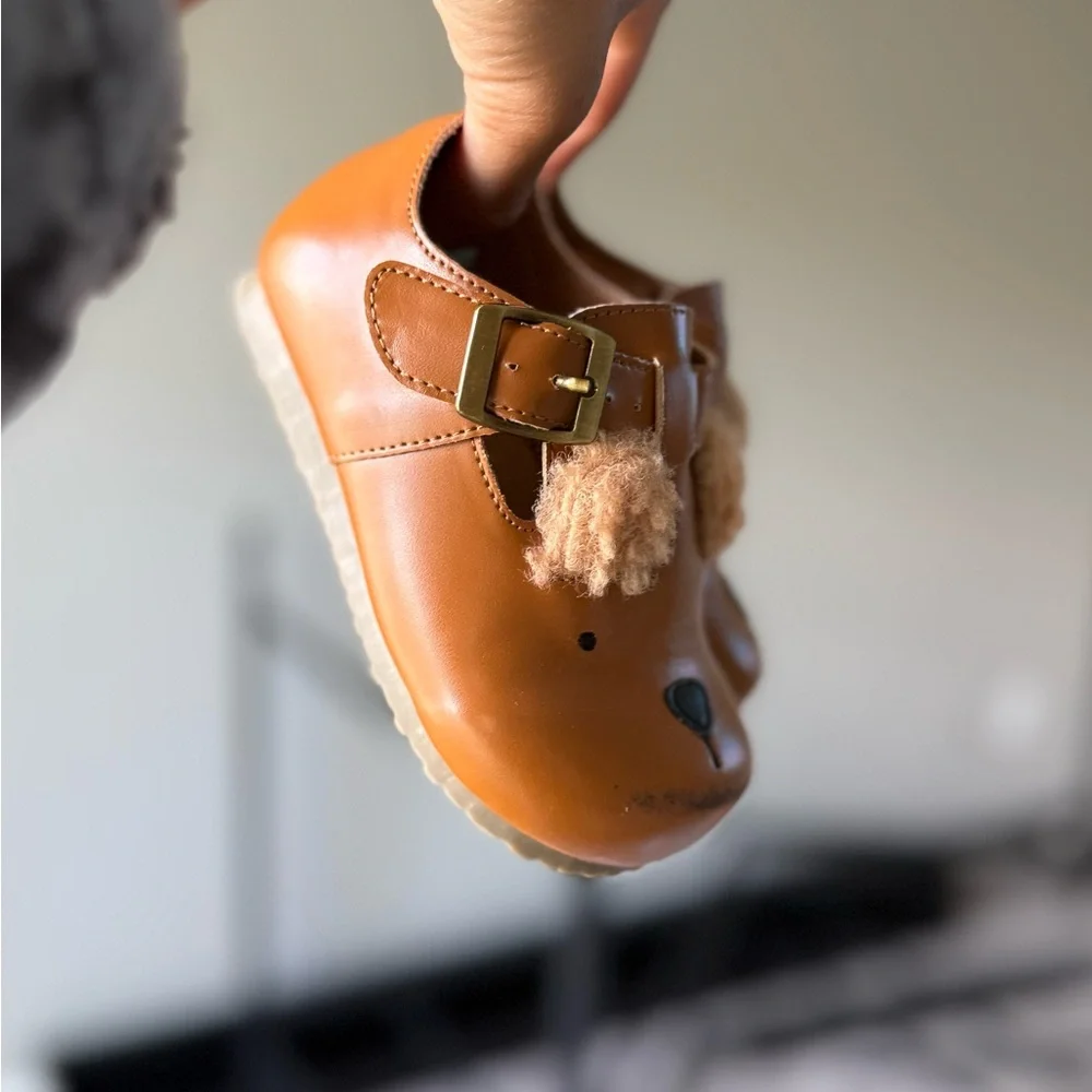 Zara Tan Bear Face Kids Moccasins with Pom Ears
